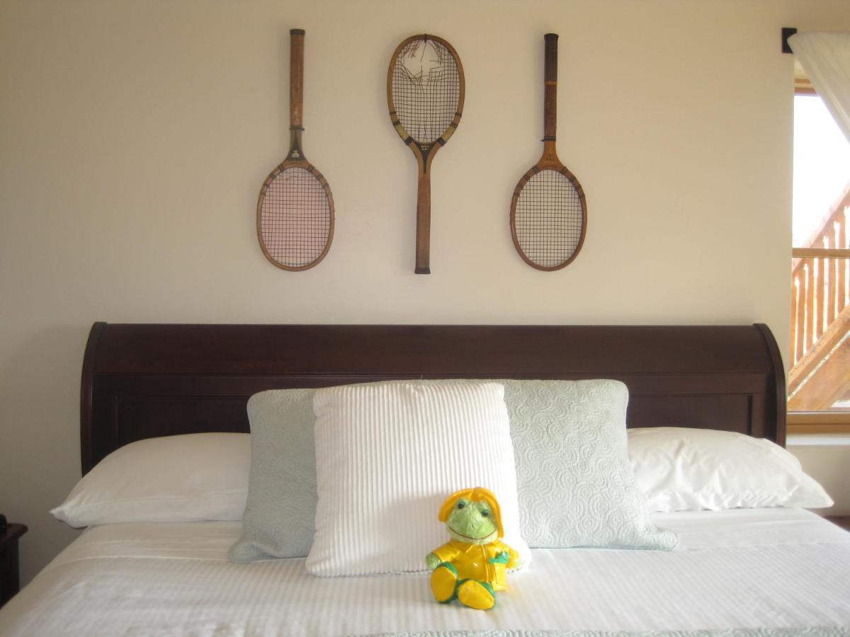 King Room with Spa Bath