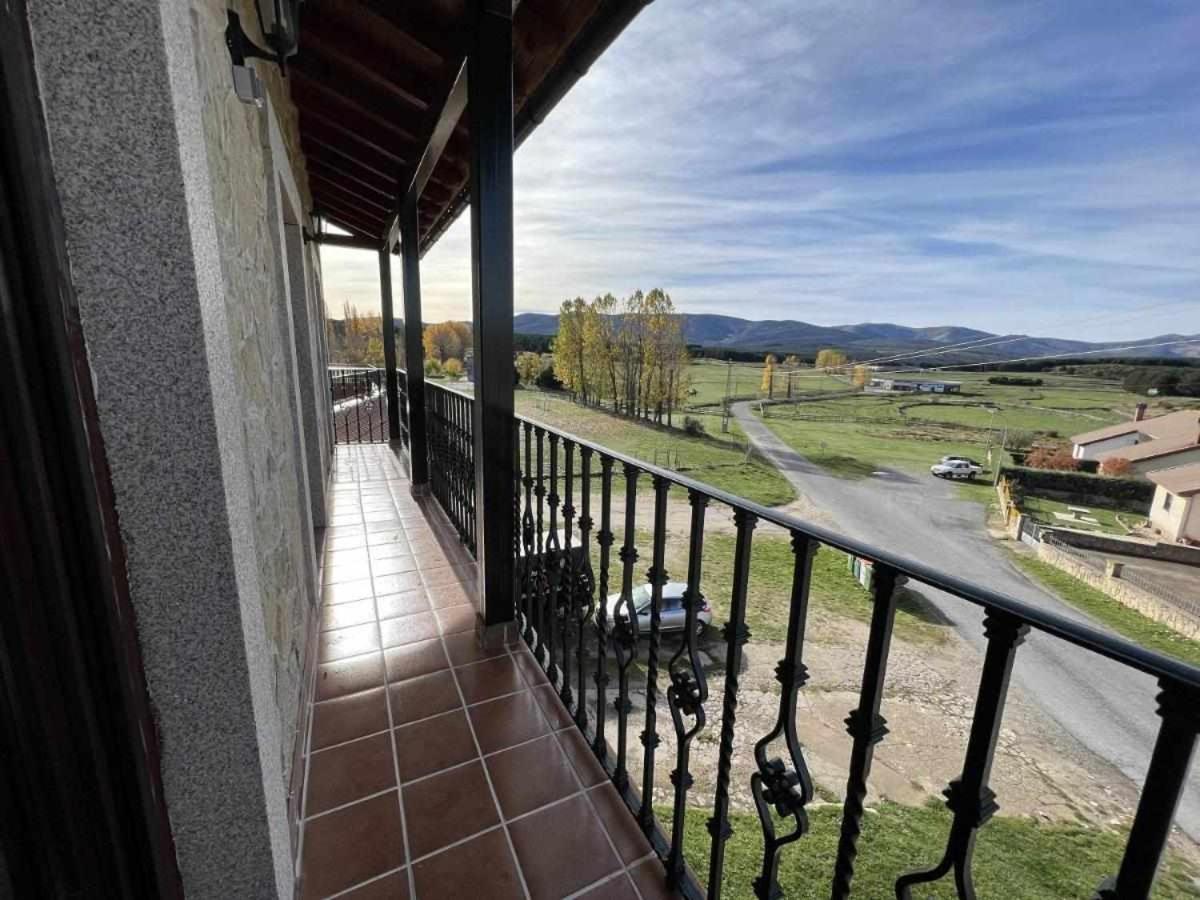 La Nava de Gredos acogedor piso con vistas - Ferienwohnung
