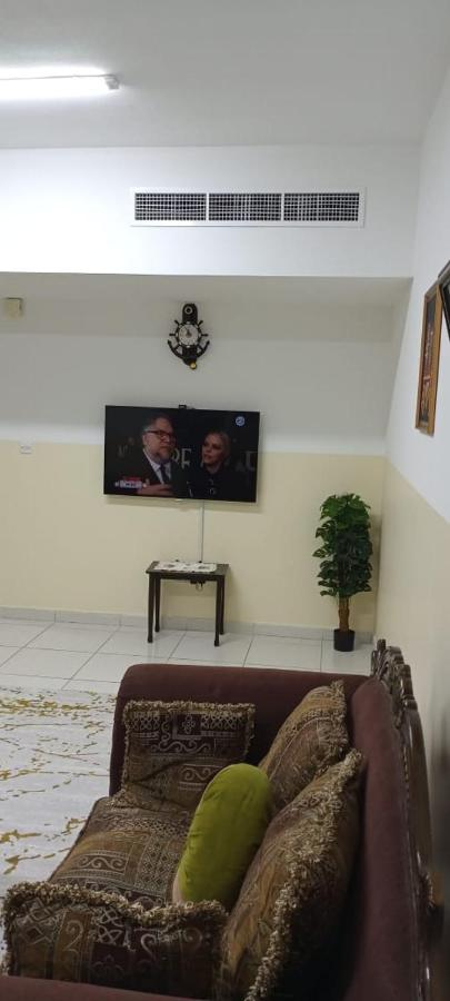 بناية يا هلا - Ferienwohnung Ajman City