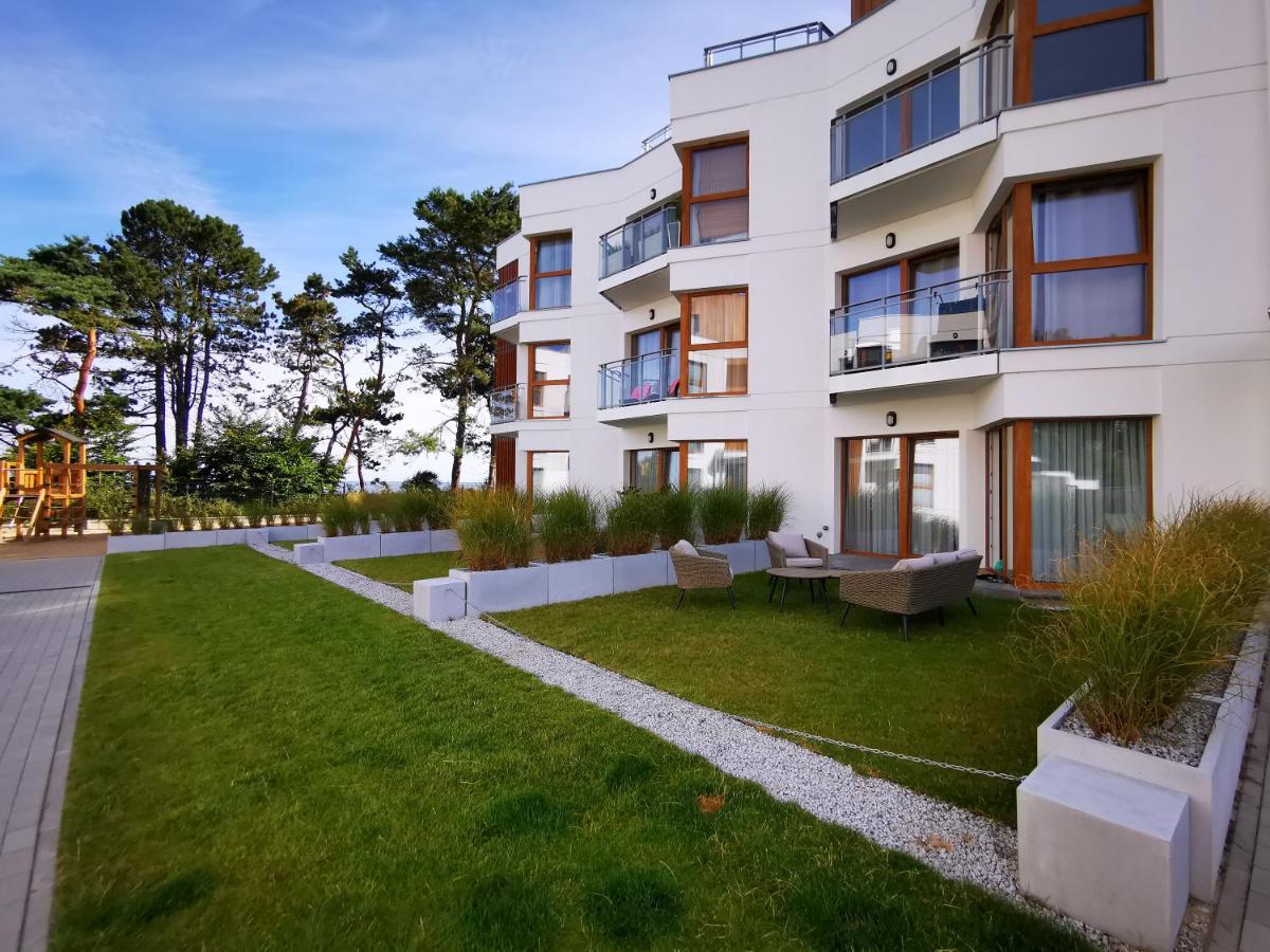 Gold Apartment B28 Let's Sea Baltic Park Gąski - Bed and Breakfast
