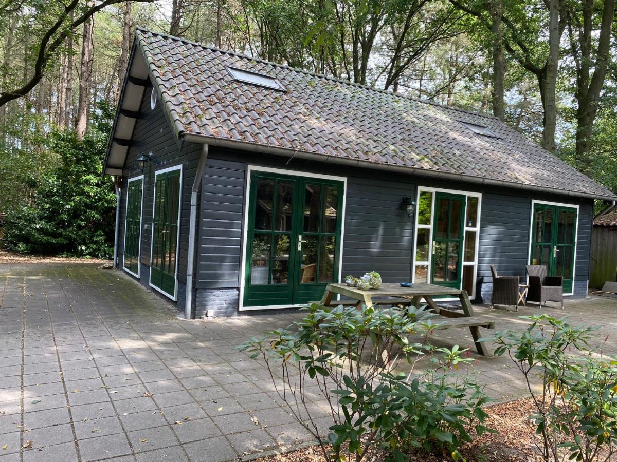 B&B Nuenen - 't Wettenshuys - Bed and Breakfast Nuenen