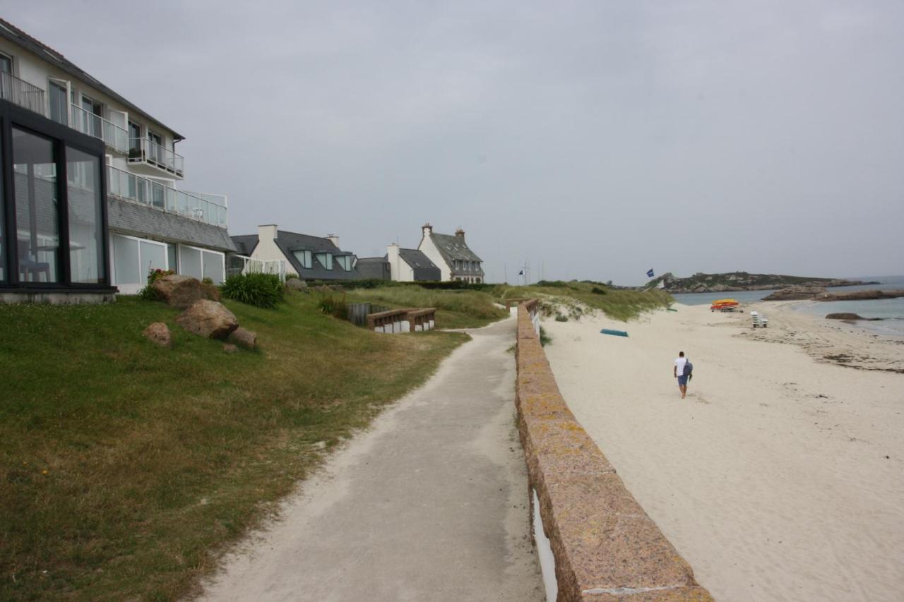 Appt les pieds dans l'eau - B&B Trégastel