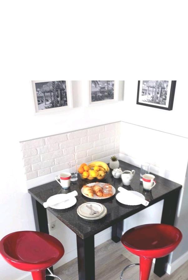 Gorgeous Dubrovnik sea view apartment with free parking - B&B Dubrovnik