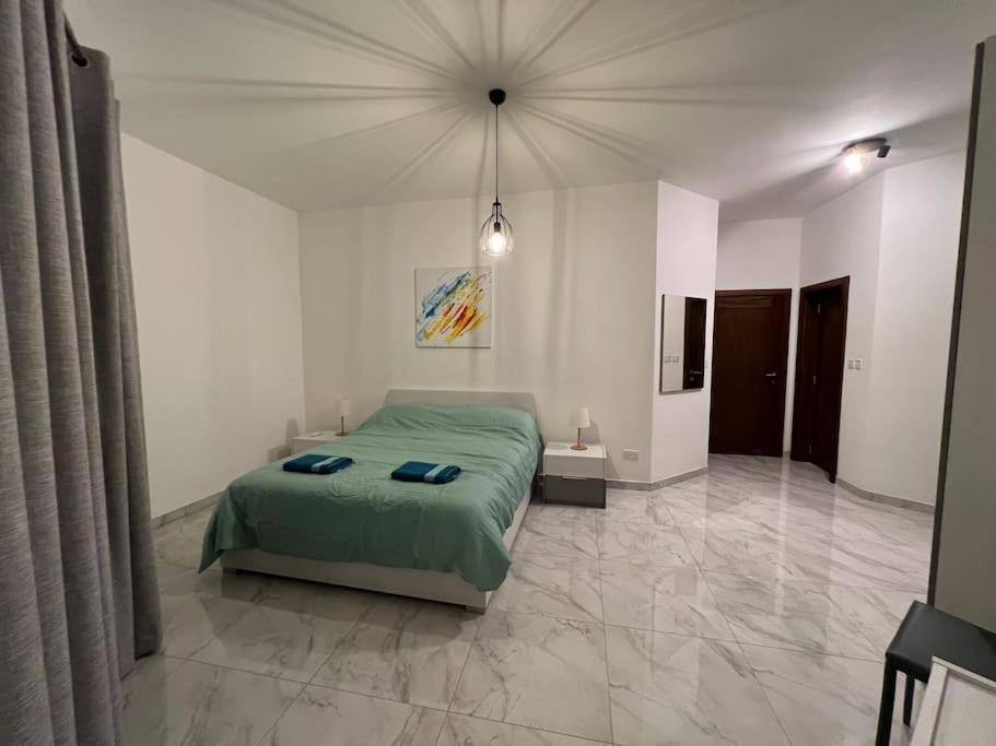 Appartamento con 3 Camere da Letto