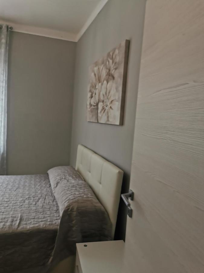 B&B Alessandria - Splendido appartamento in zona centrale - Bed and Breakfast Alessandria