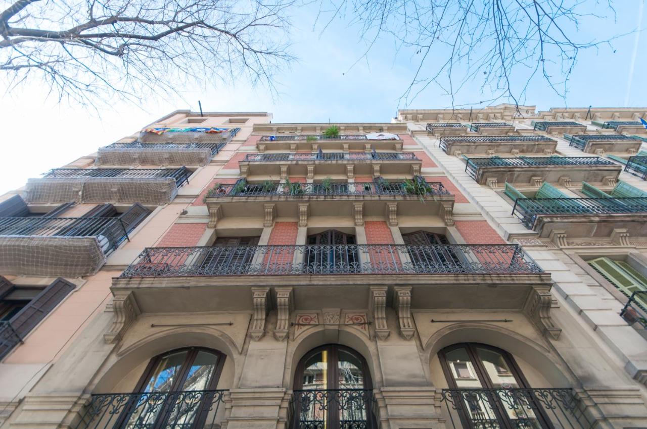 Homenfun Barcelona Eixample I - Bed and Breakfast Barcelona