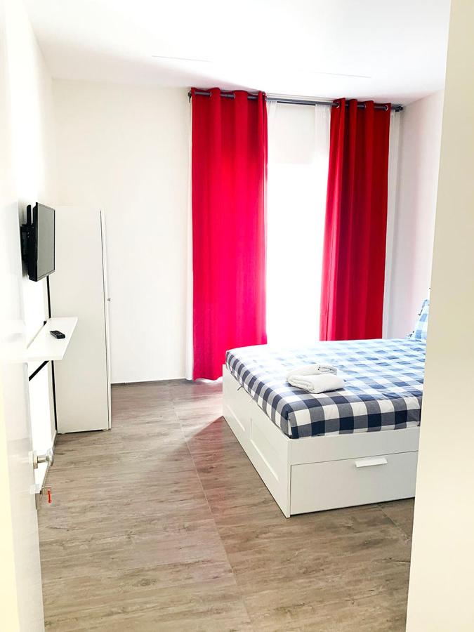 Large Double Room