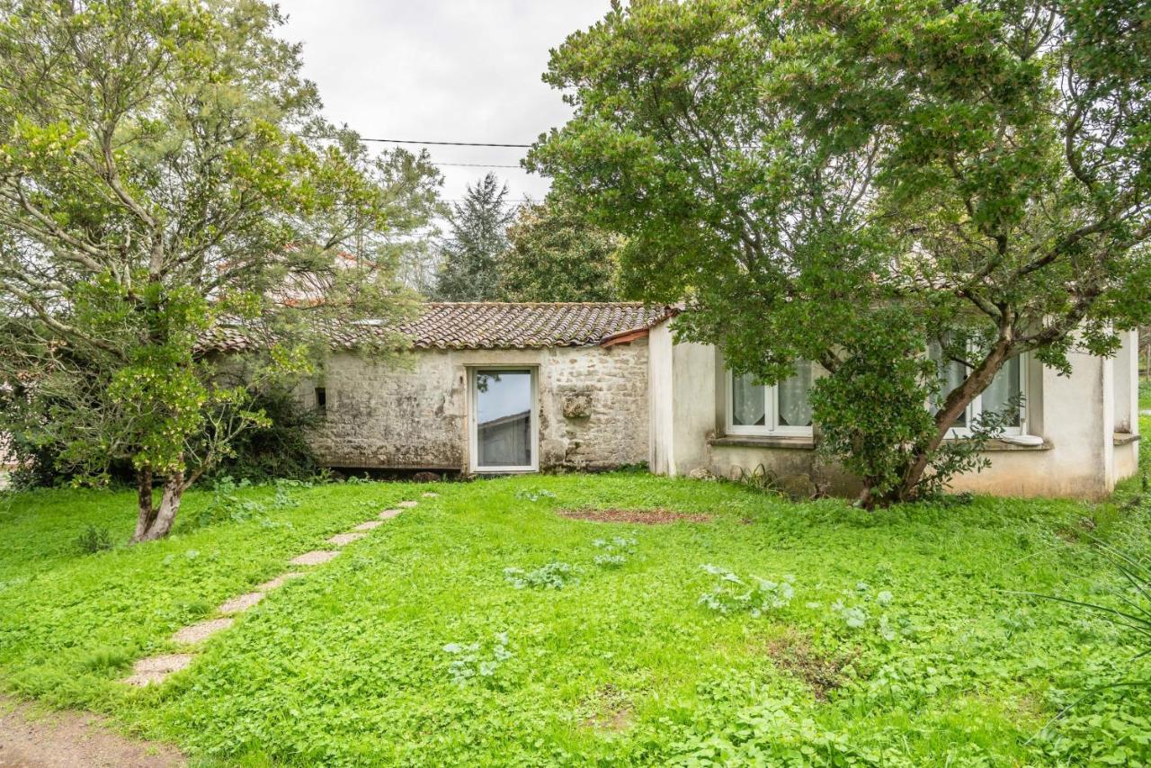 Maison charmante à La Bretonnière-la-Claye avec jardin clos - Chambres d’hôtes