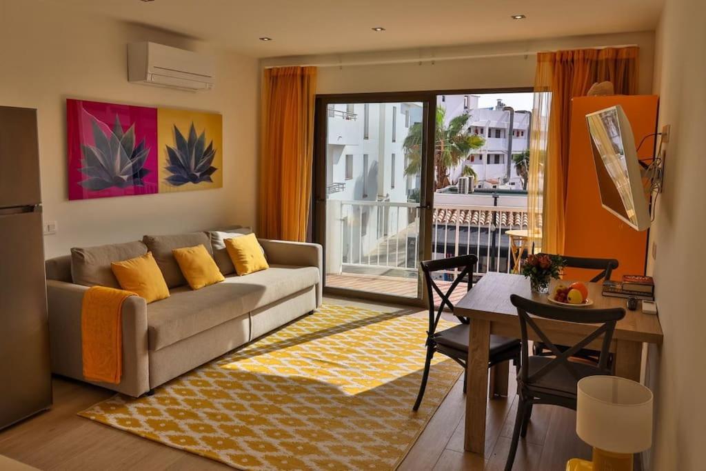 Precioso apto en el corazón de Es Pujols - Ferienwohnung Es Pujols