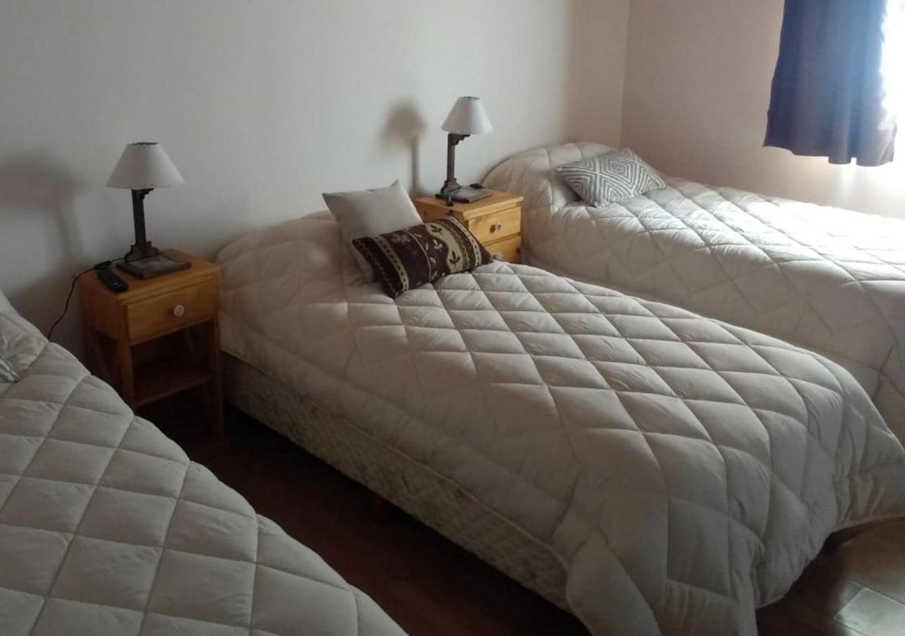 Driepersoonskamer met Badkamer