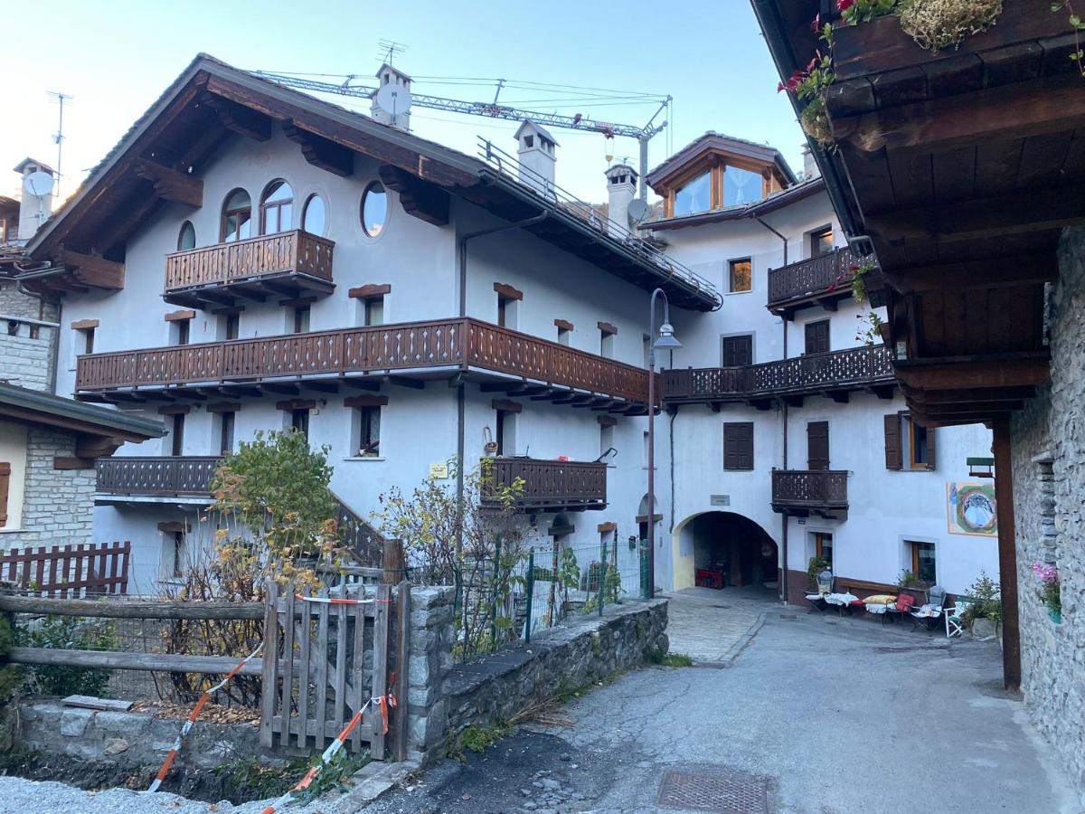 Appartamento con 3 camere da letto in Centro Courmayeur - B&B