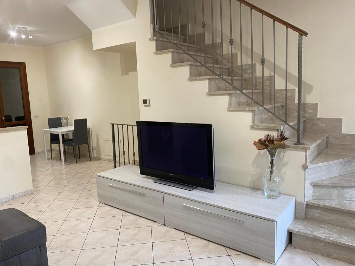 Villa Marcosimone - Ferienwohnung