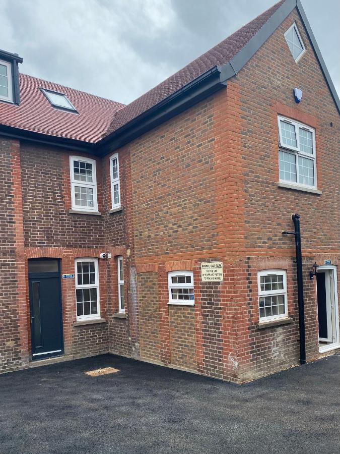 Alpheus Living: Apsley Apartments - B&B