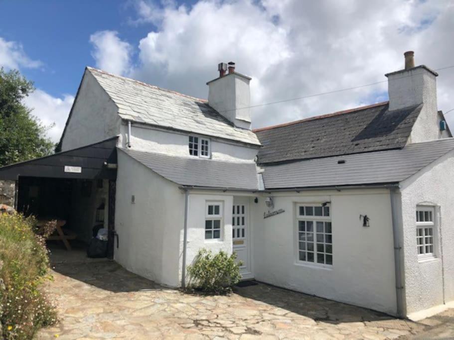 Cosy Cottage Real Fire Nearby Pub Garden Parking - B&B