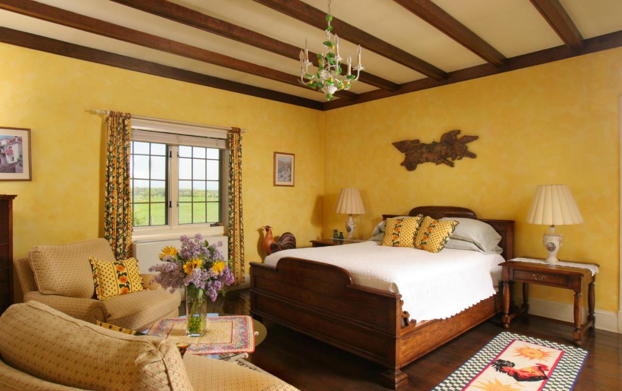 Queen Room (Mistral)