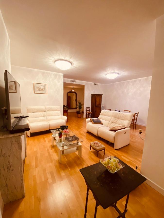 Monaco border villa Maria - B&B