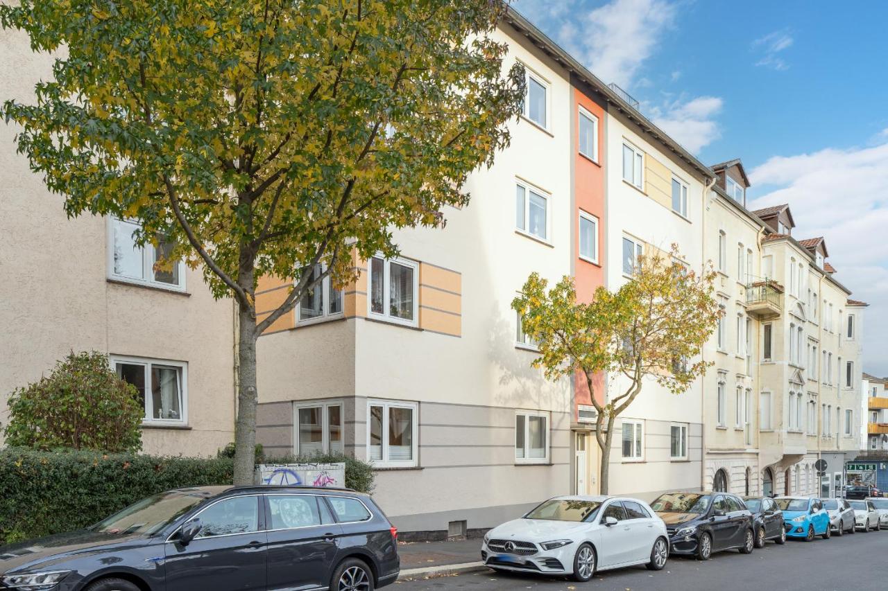 Modernes Apartment – 2 Boxspringbetten – Zentral - B&B Kassel