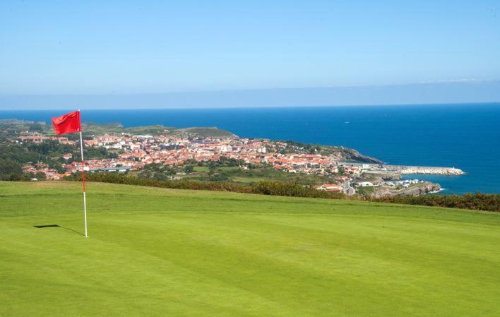 Apartamentos Centro Llanes - Chambres d’hôtes