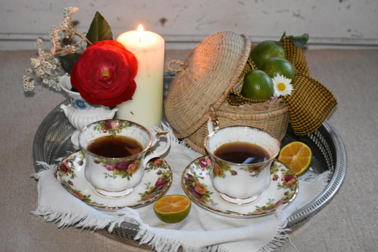 11 Monteviot: Luxury homestay overlooking a tea estate - Ferienwohnung