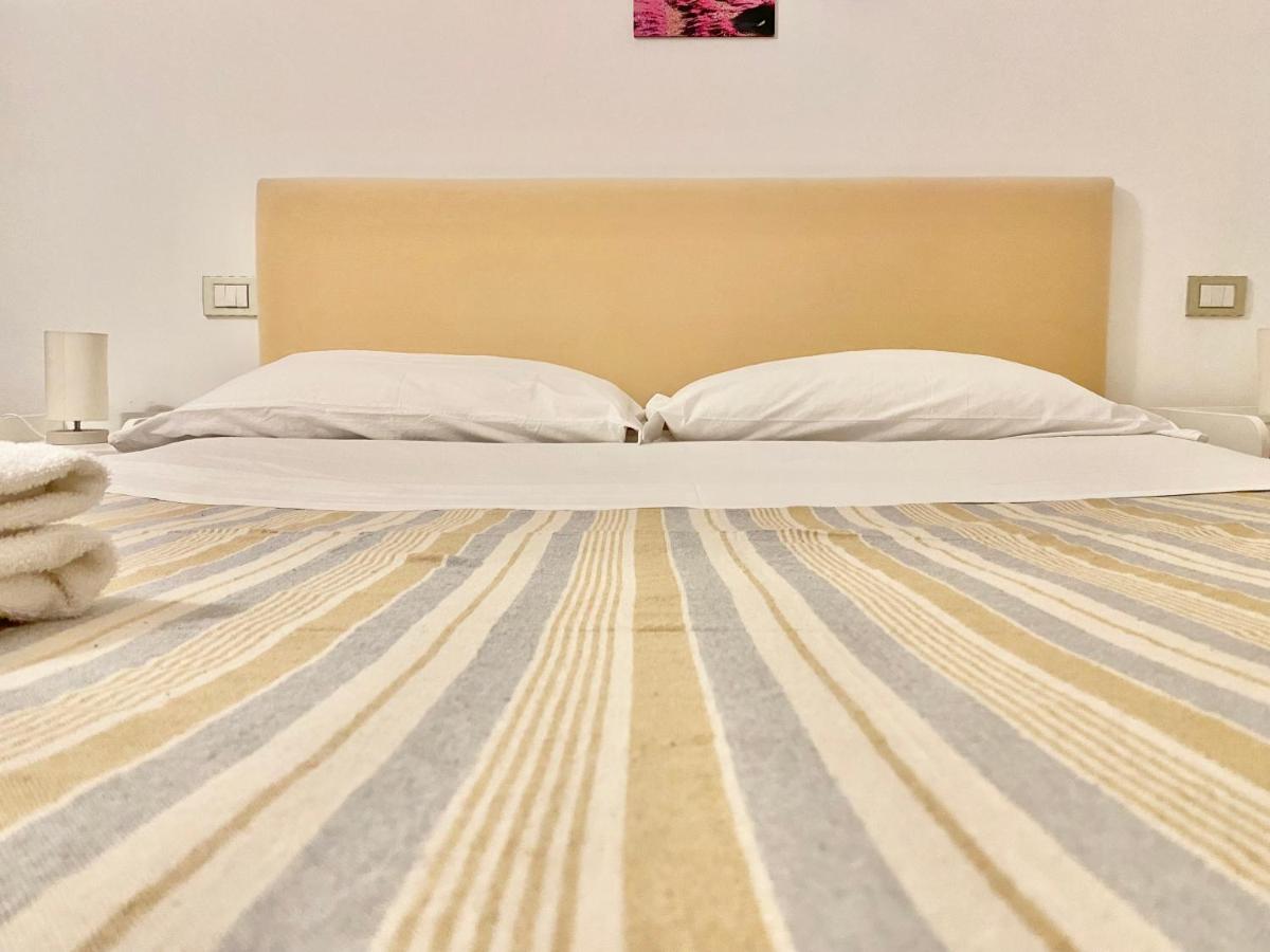 B&B Milan - Bilocale in Piazza Duomo 4Pax - Bed and Breakfast Milan