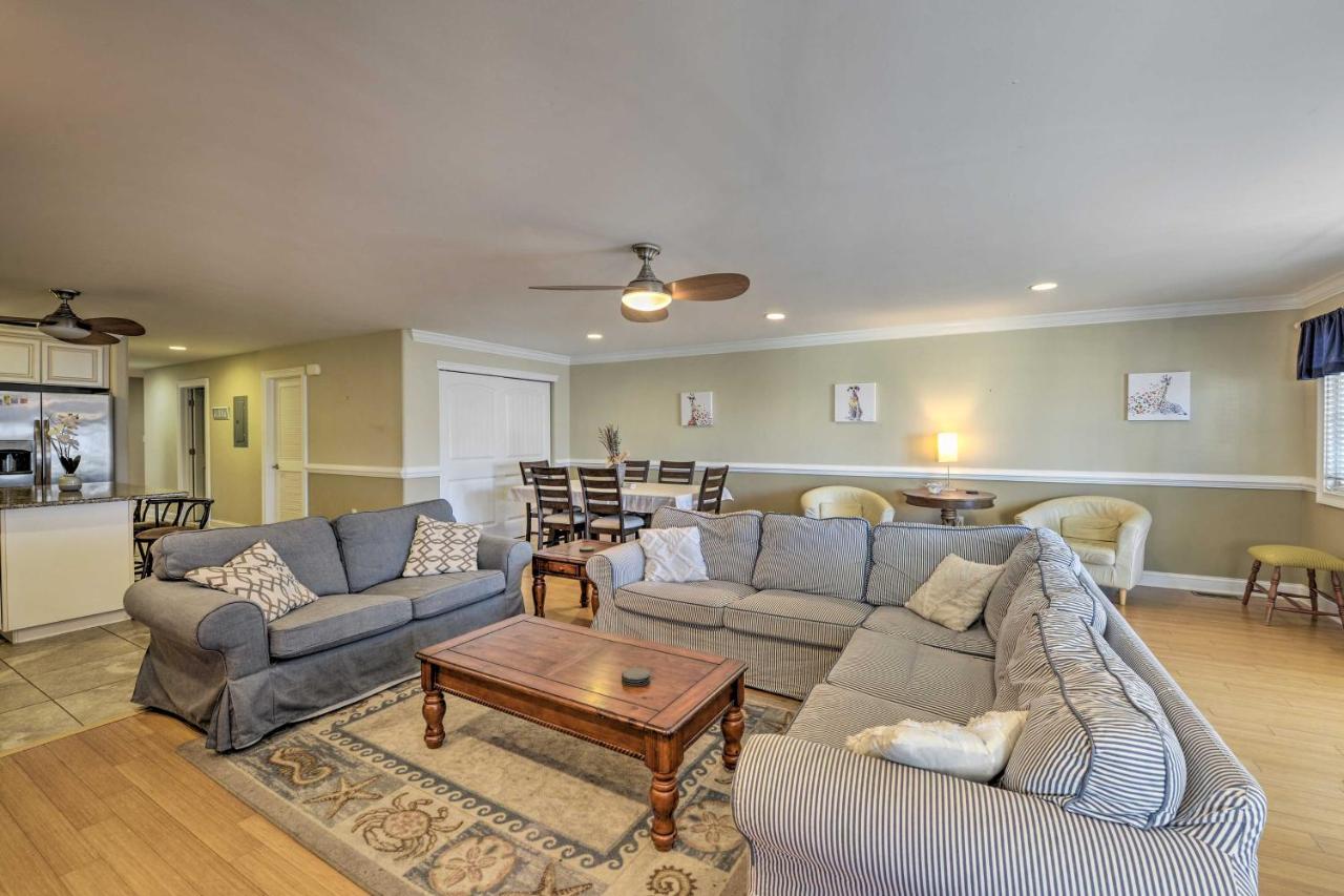 Spacious Wildwood Townhome with Covered Balcony - B&B