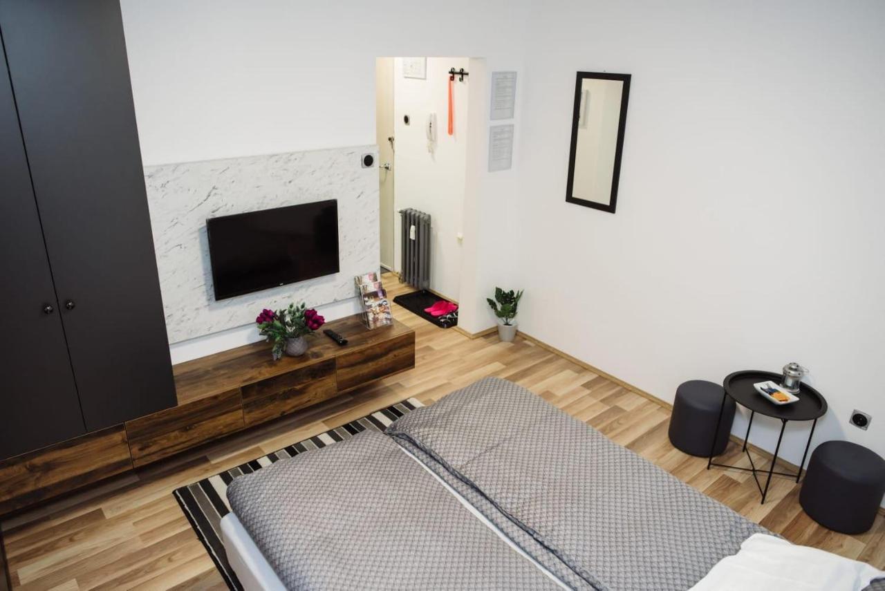 Nacional 3 apartman studio - Chambres d’hôtes