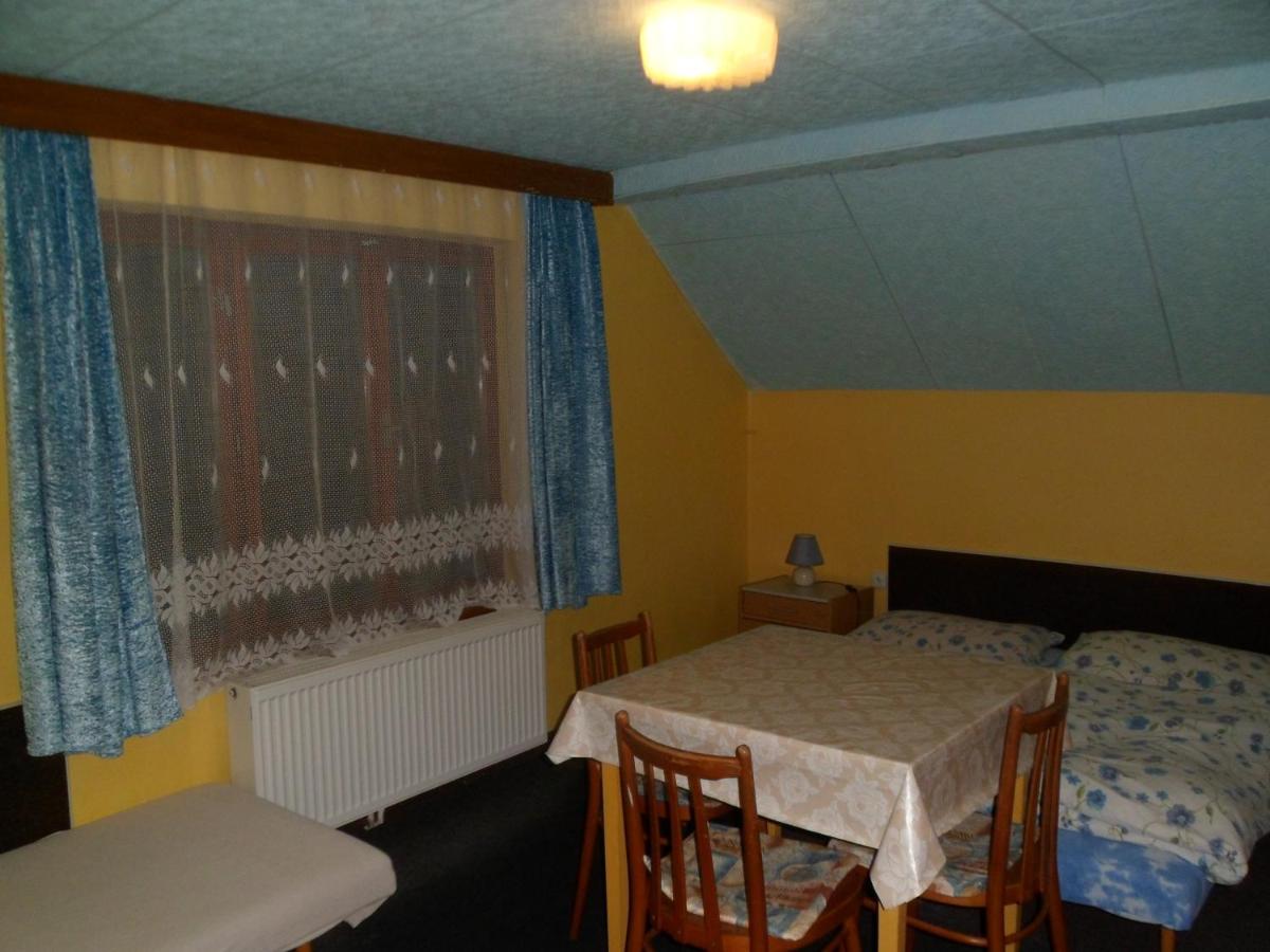 Triple Room with Private Bathroom