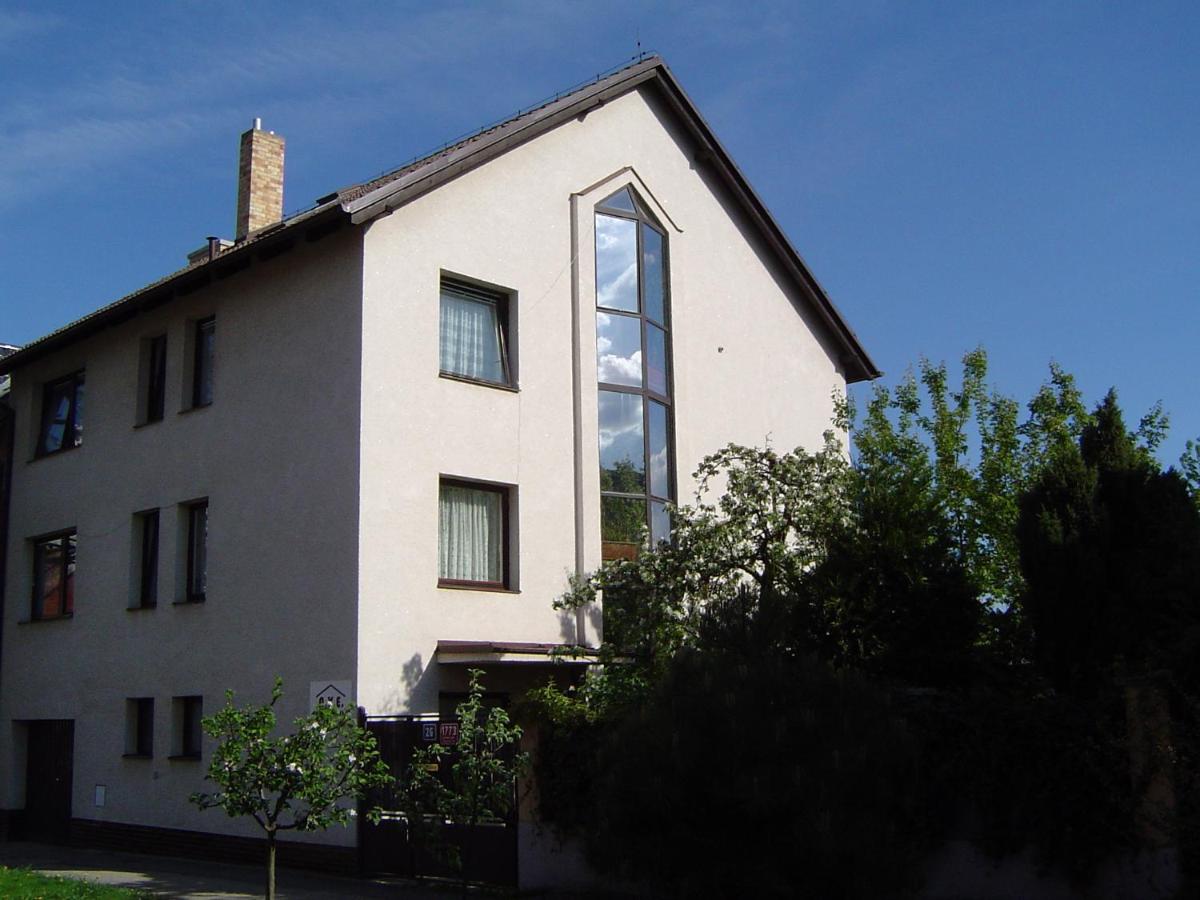 A.V.E. Pension Kliská - B&B