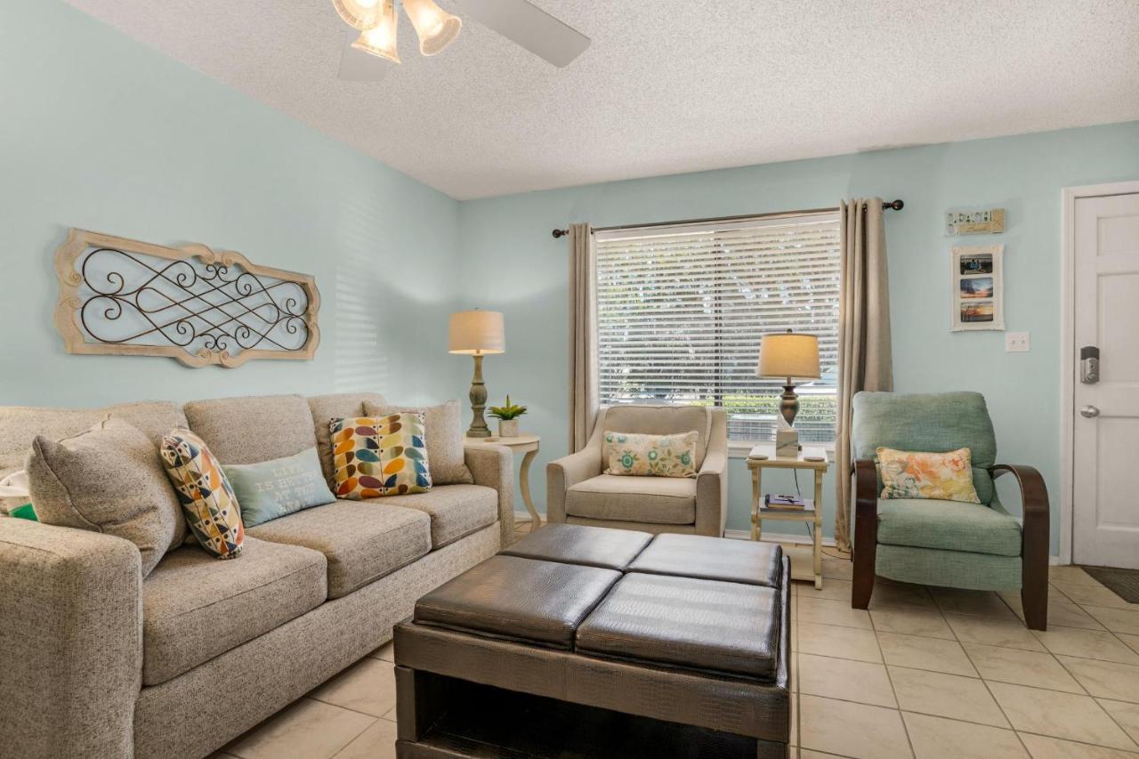 Sandprints D11 - B&B Destin