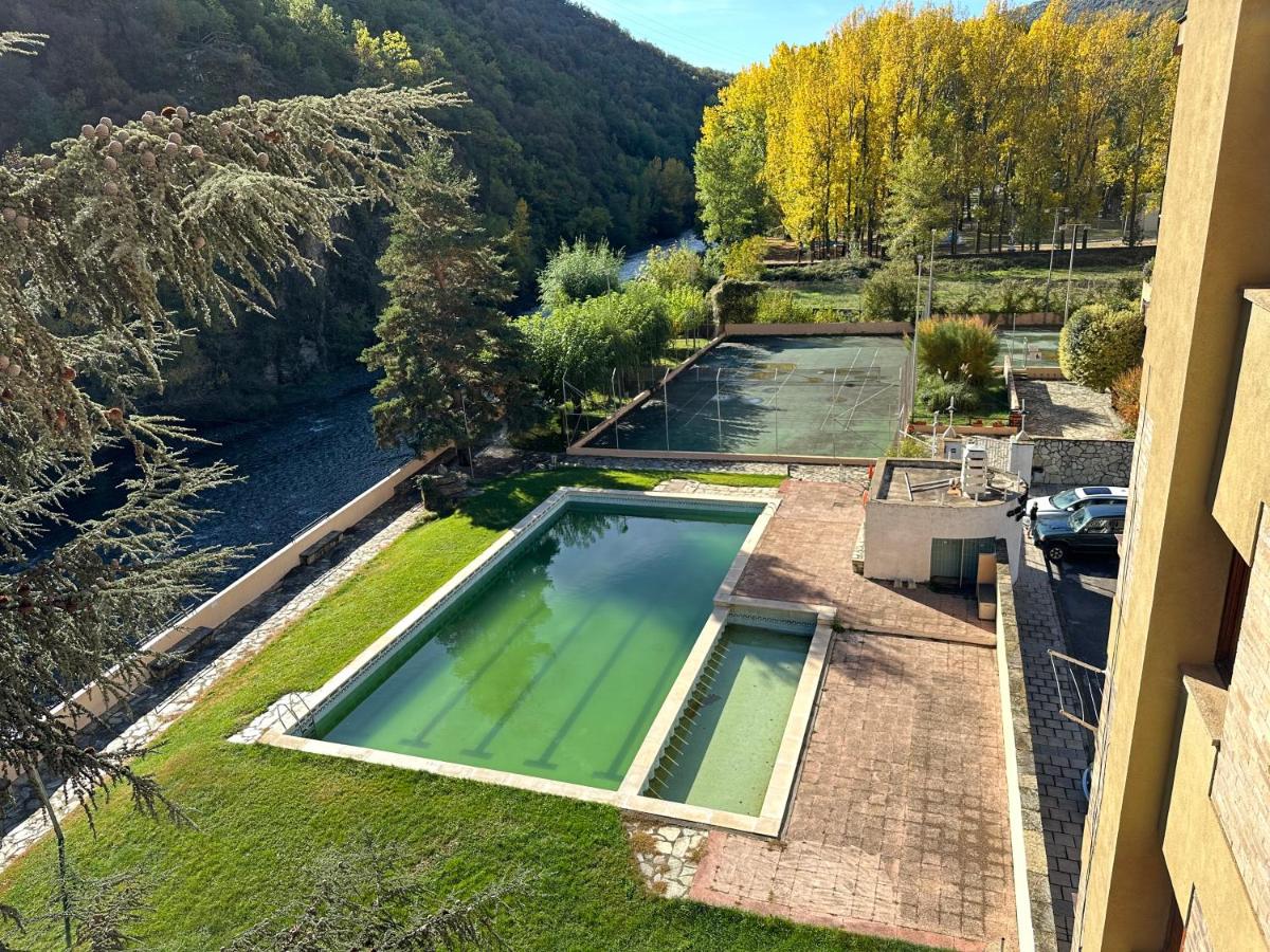 Apartament Rialp amb vistes al riu Noguera Pallaresa - Chambres d’hôtes