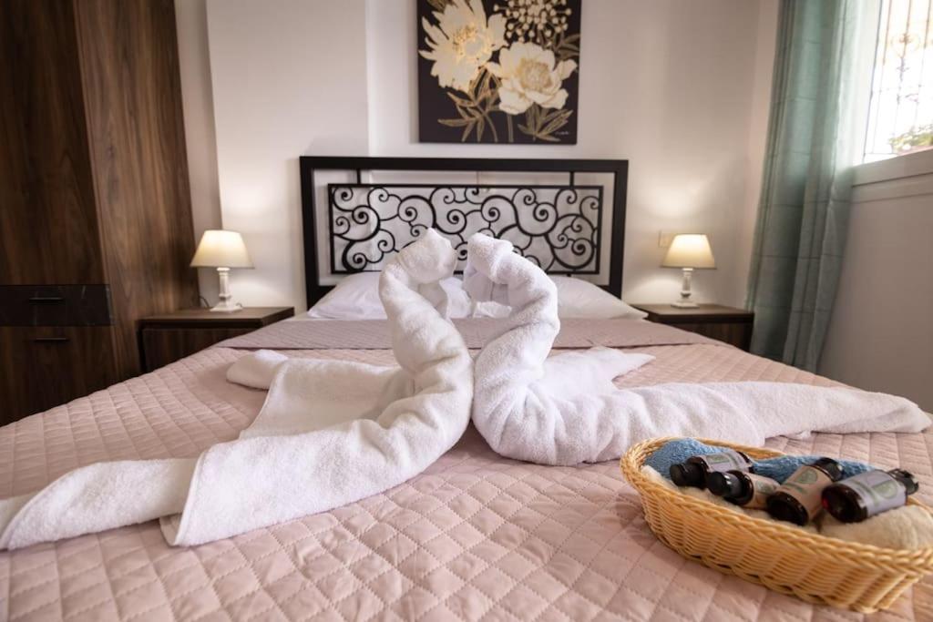 B&B Paránimfoi - Ioannis Rooms Δωμάτια με θεα στη θαλασσα - Bed and Breakfast Paránimfoi