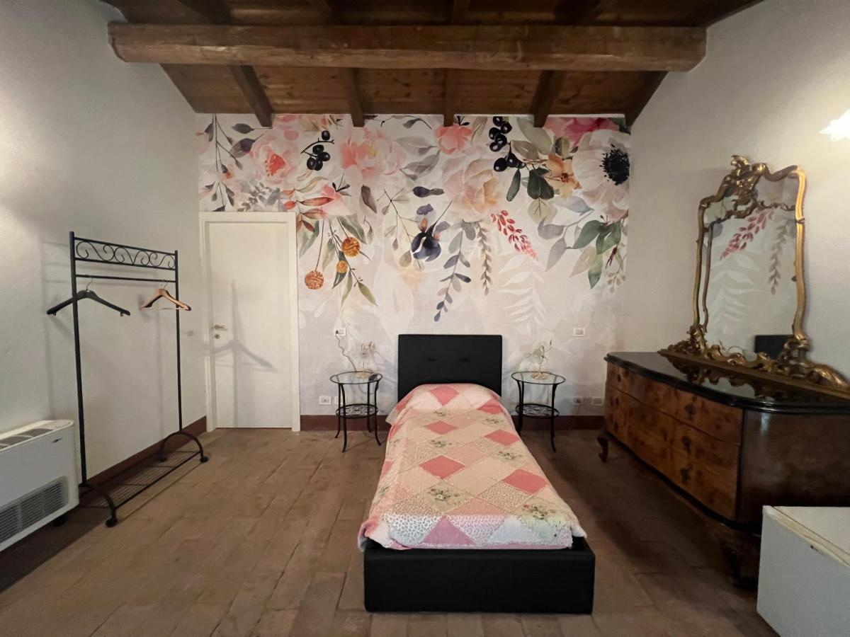 Tweepersoonskamer met 1 of 2 Bedden en Eigen Badkamer