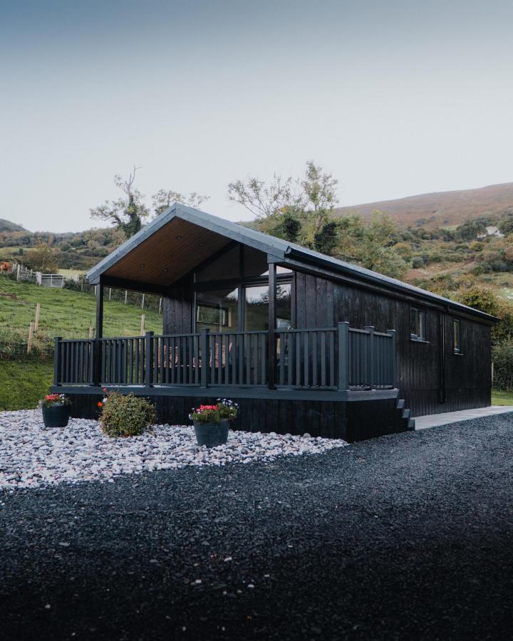Briarfield Farm Stays - Uisce Cabin - B&B Glenarm