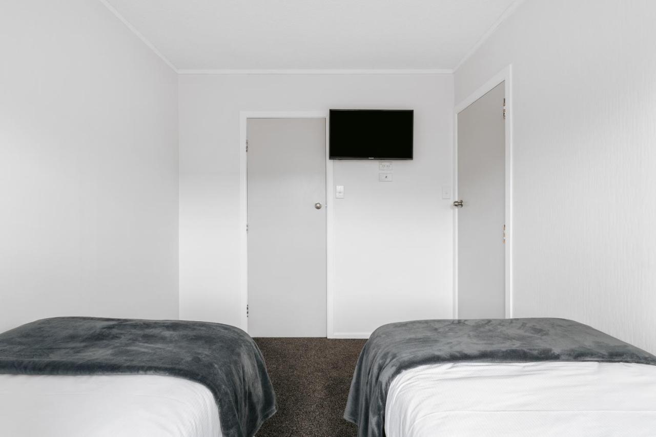 One-Bedroom Apartment (With Aircon)