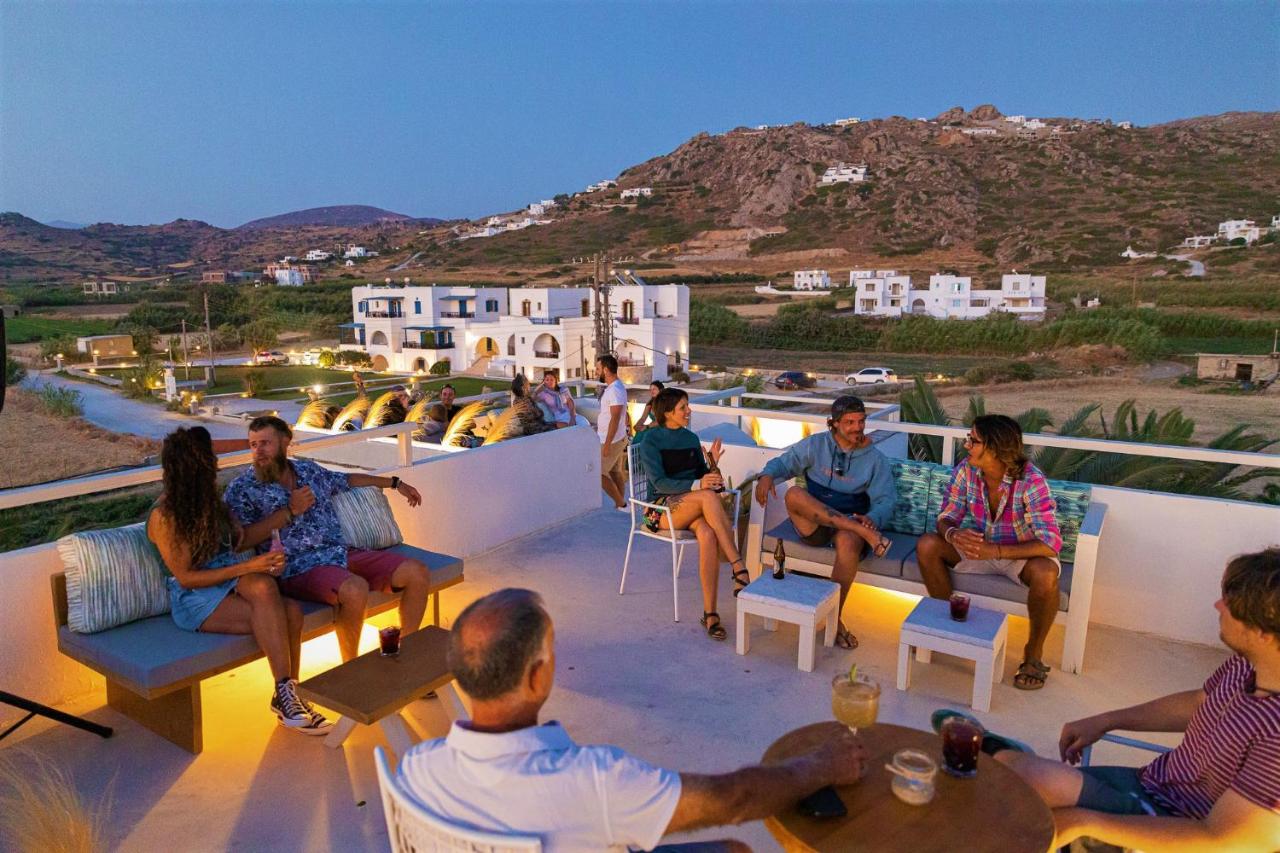 Studios Vrettos Beachside Hotel - B&B Pláka