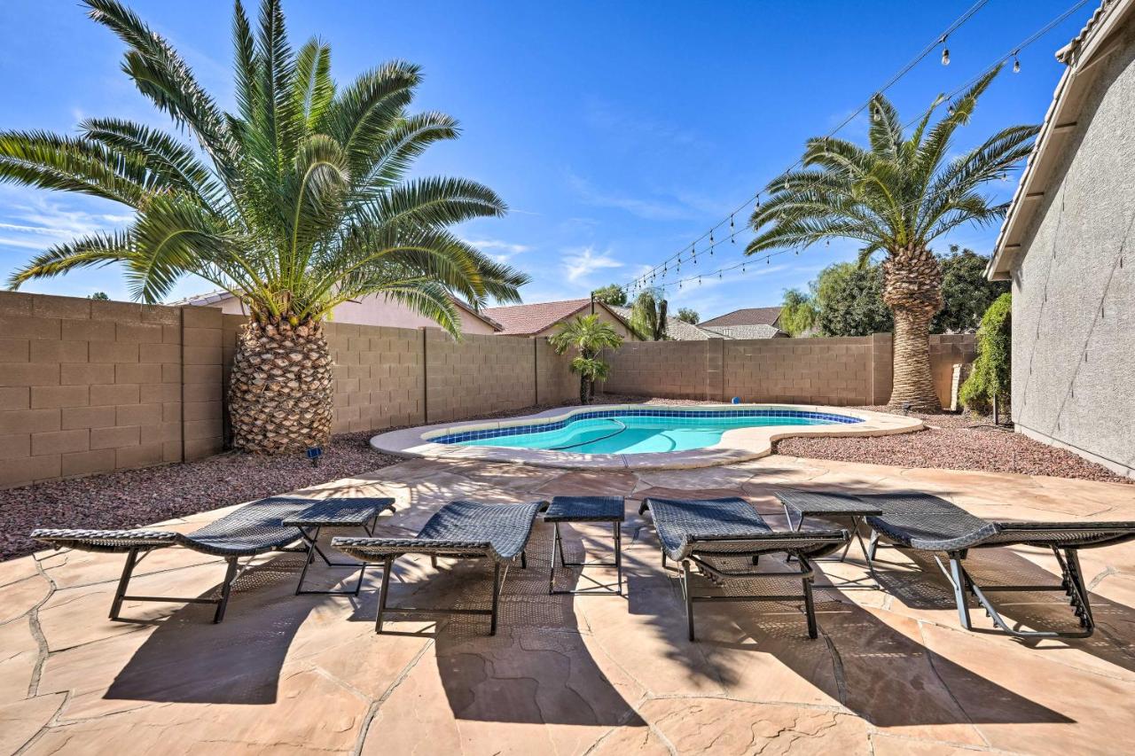 Avondale Home with Pool, 5 Mi to State Farm Stadium! - B&B