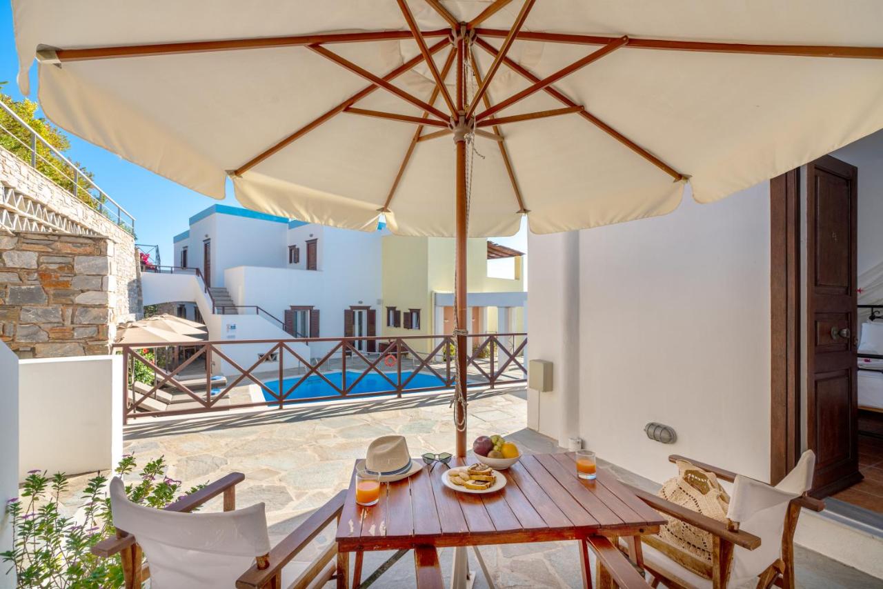 Studio - Vue sur Piscine 