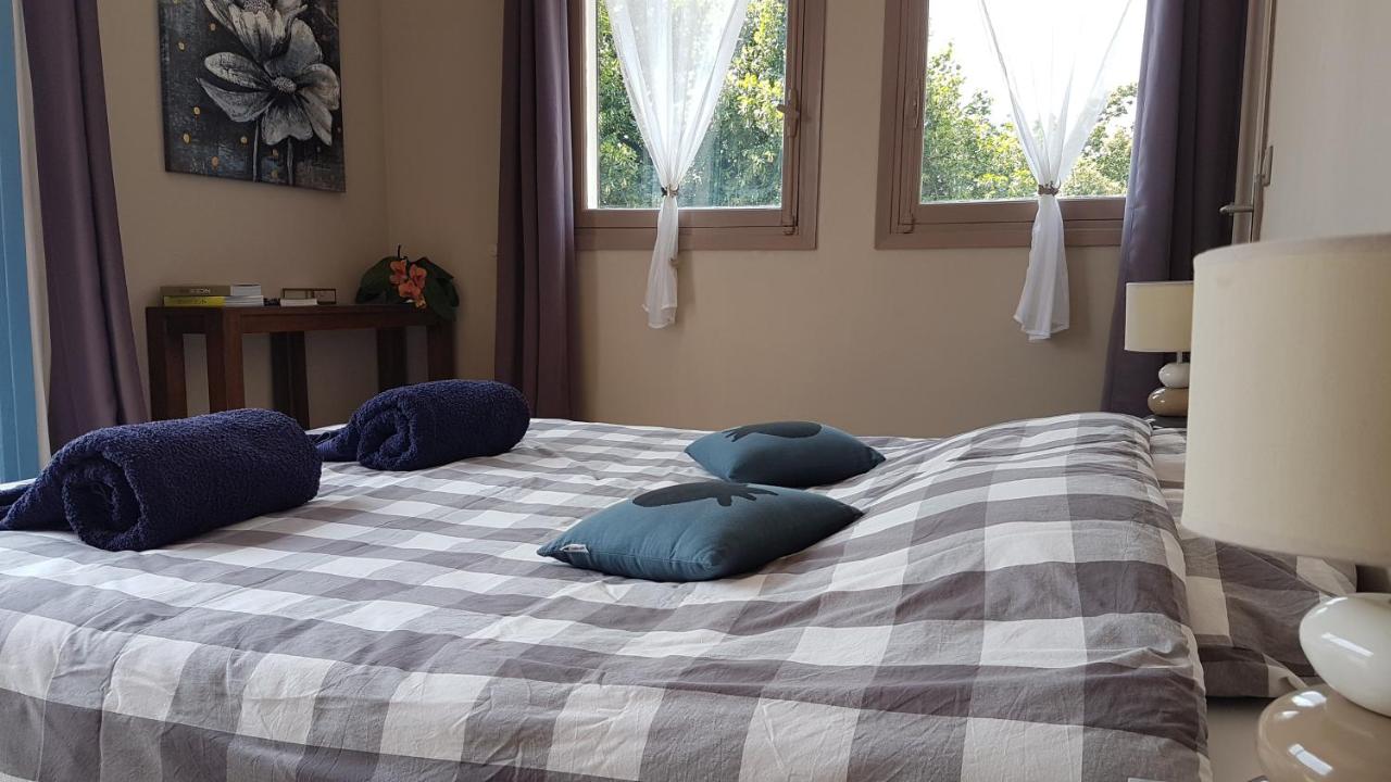 Doppelzimmer mit Poolblick