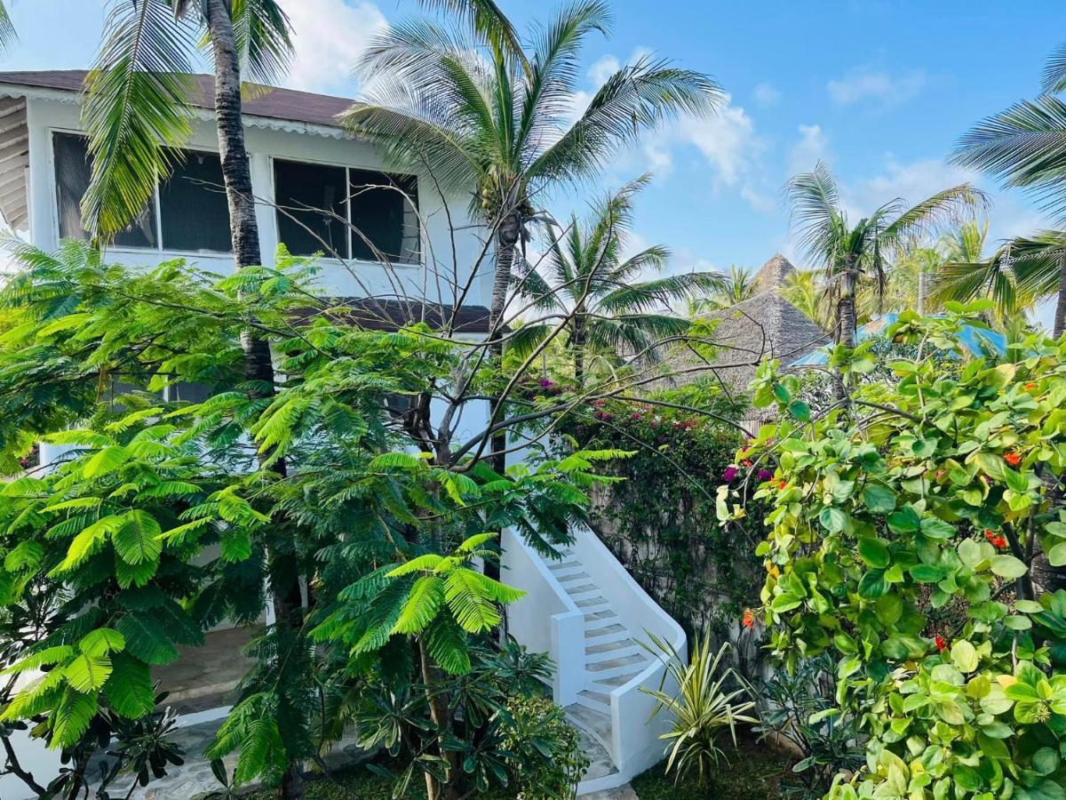 Triple Room with Garden View
