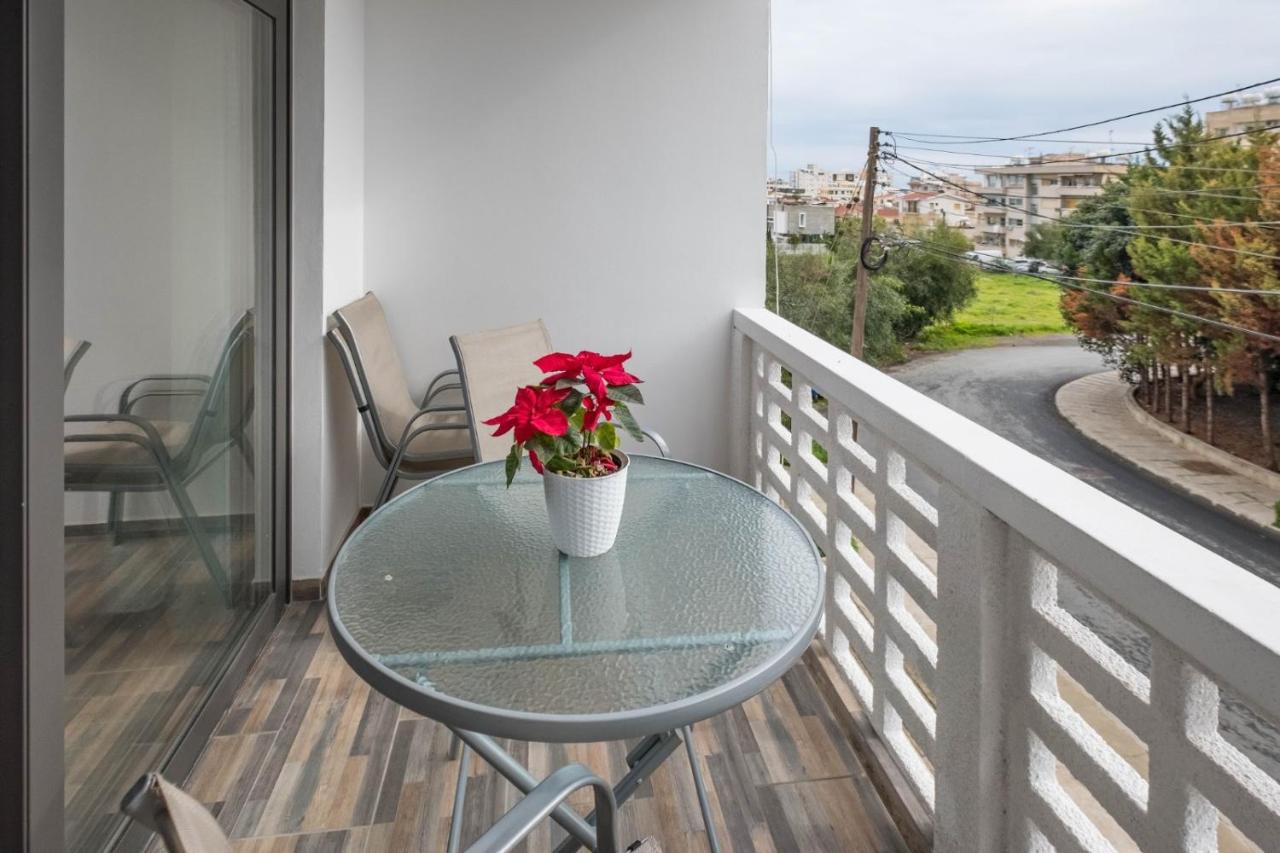 Happy Stay Apartment - Halefka Court - Ferienwohnung