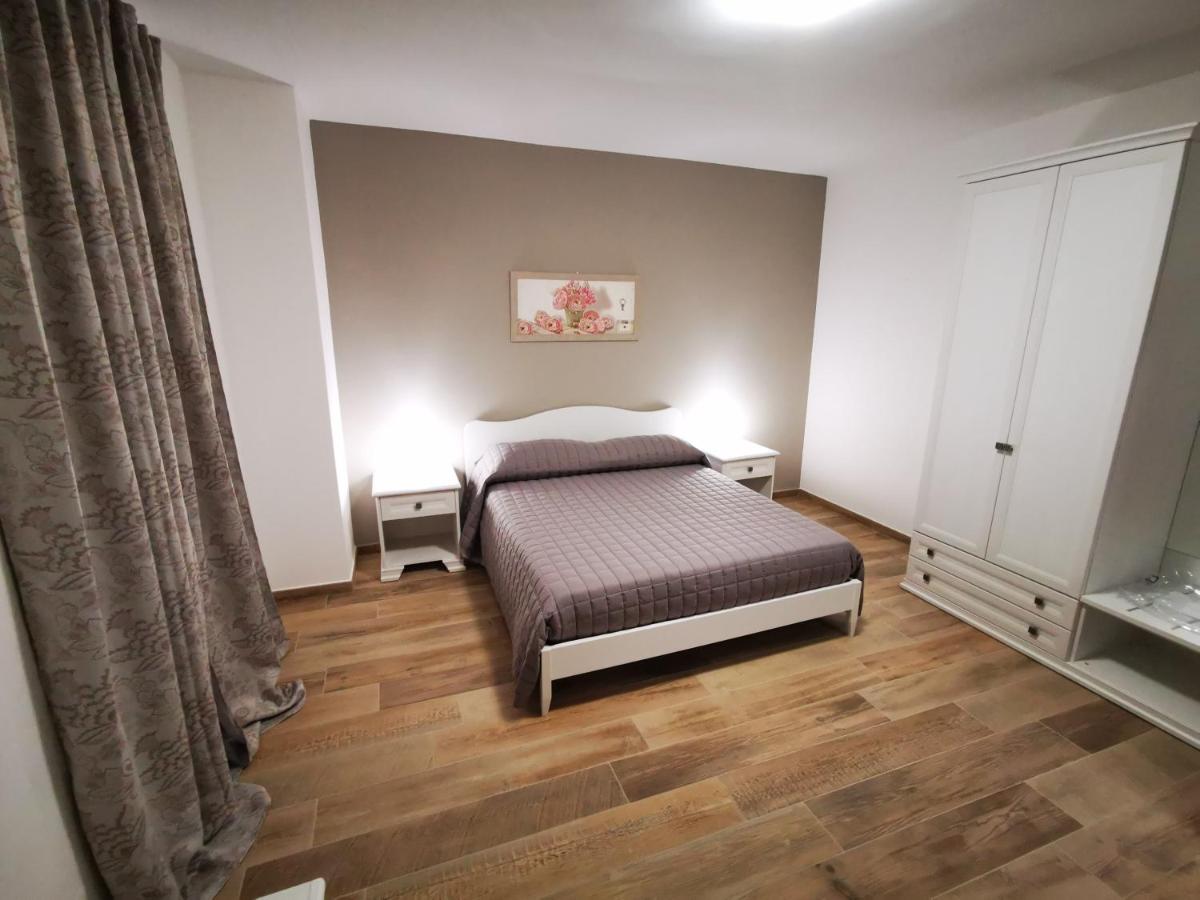 Classic Dreibettzimmer