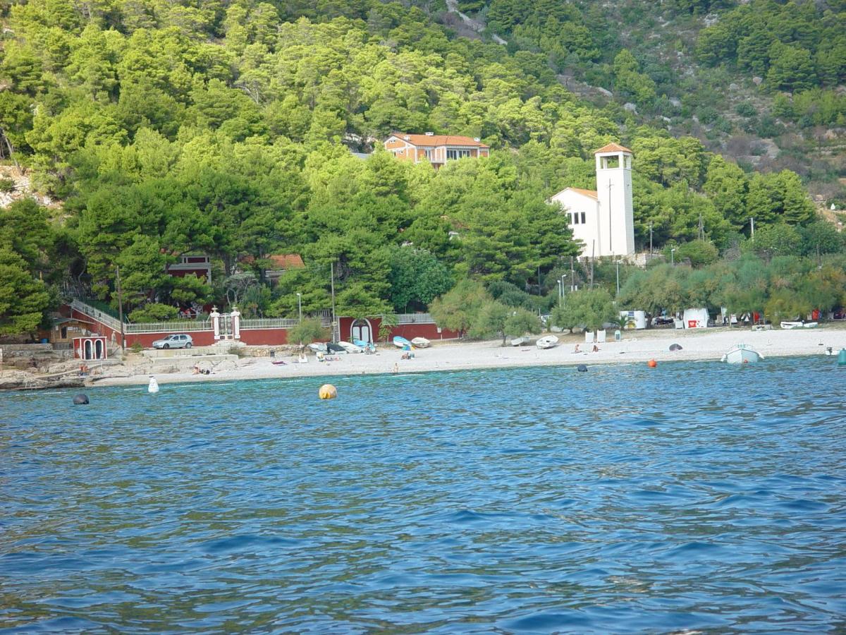 Appartamento con 2 Camere da Letto e Terrazza Vista mare