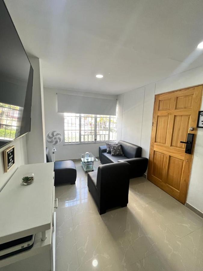 Apartamento en el Rodadero cerca al mar apt 201 - B&B Santa Marta