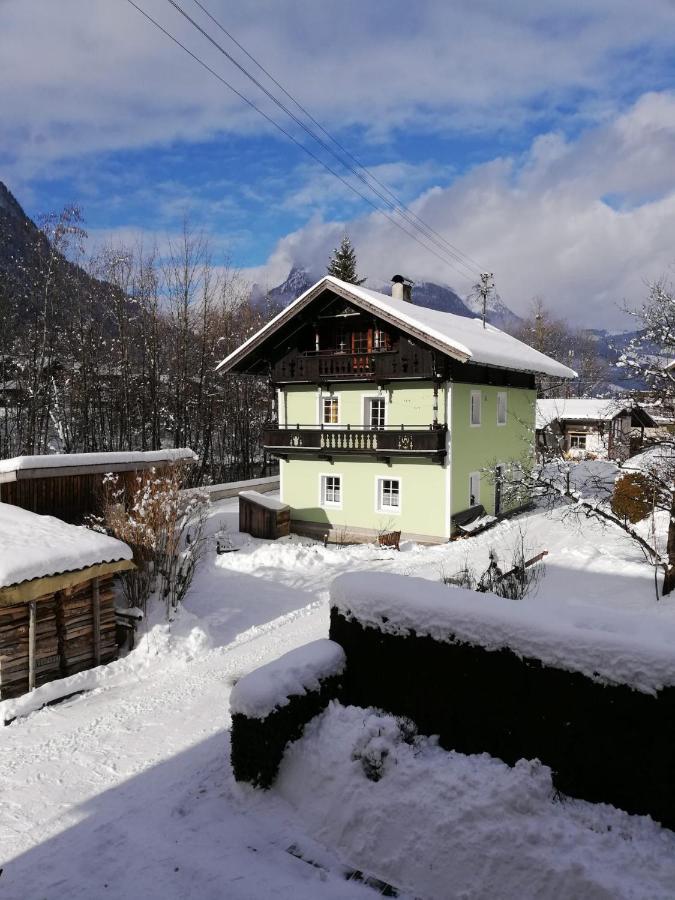 Haus Loferer - Bed and Breakfast