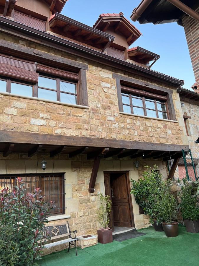 Los acebos el atico - B&B