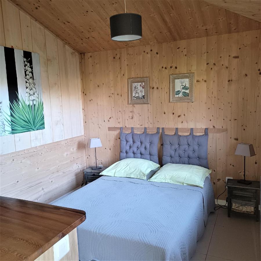 Cosy Cottage Yucca - B&B Saint-Médard-d'Eyrans