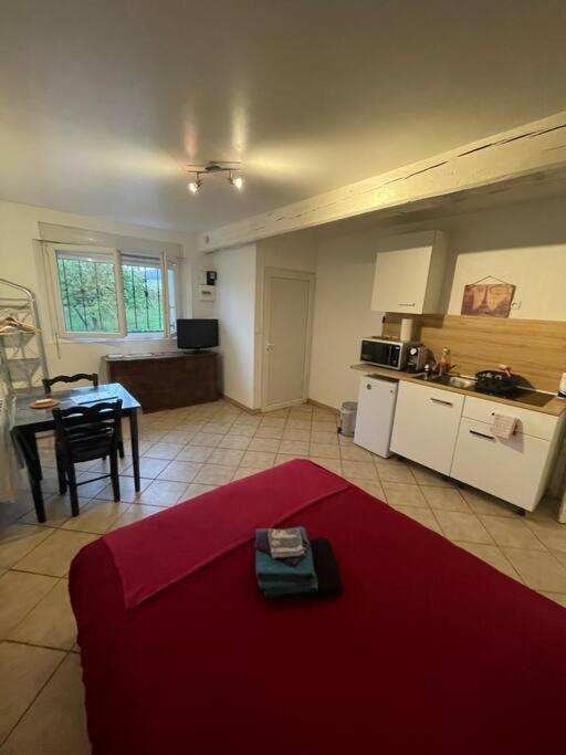 Le passage - Ferienwohnung Paroy-sur-Tholon