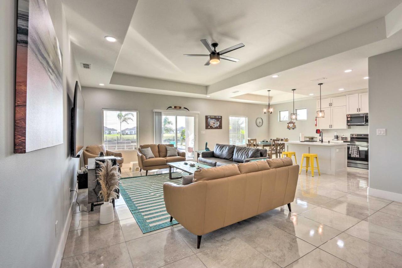 Stunning Laguna Vista Retreat with Pool and Grill - B&B Laguna Vista
