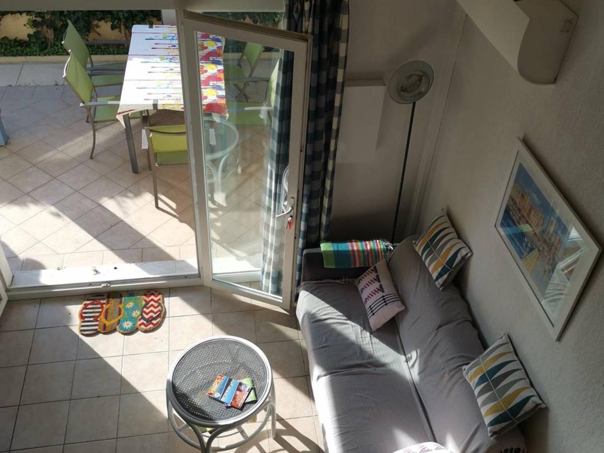 Villa rénovée climatisée avec piscine et parking proche mer - FR-1-607-107 - Chambres d'hôtes Le Cap d'Agde