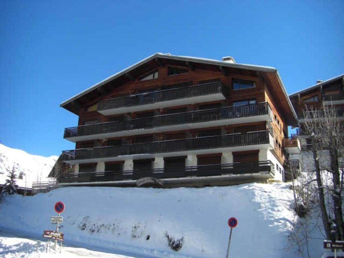 Studio cosy ski aux pieds avec balcon, garage, et 300m des commerces (4 pers, 27m²) - FR-1-458-105 - B&B